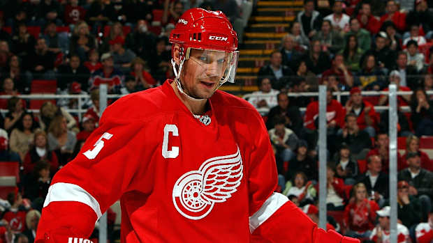 Nicklas-Lidstrom-top-Jim-McIsaac.jpg